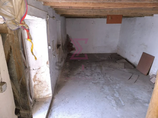 Quinta T3 para Venda em Po Foto 42