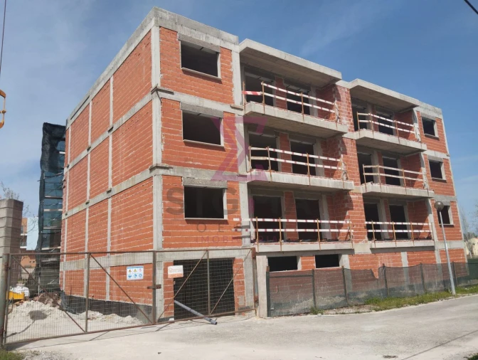 Apartamento T3 para Venda em Ramalhal Foto 1