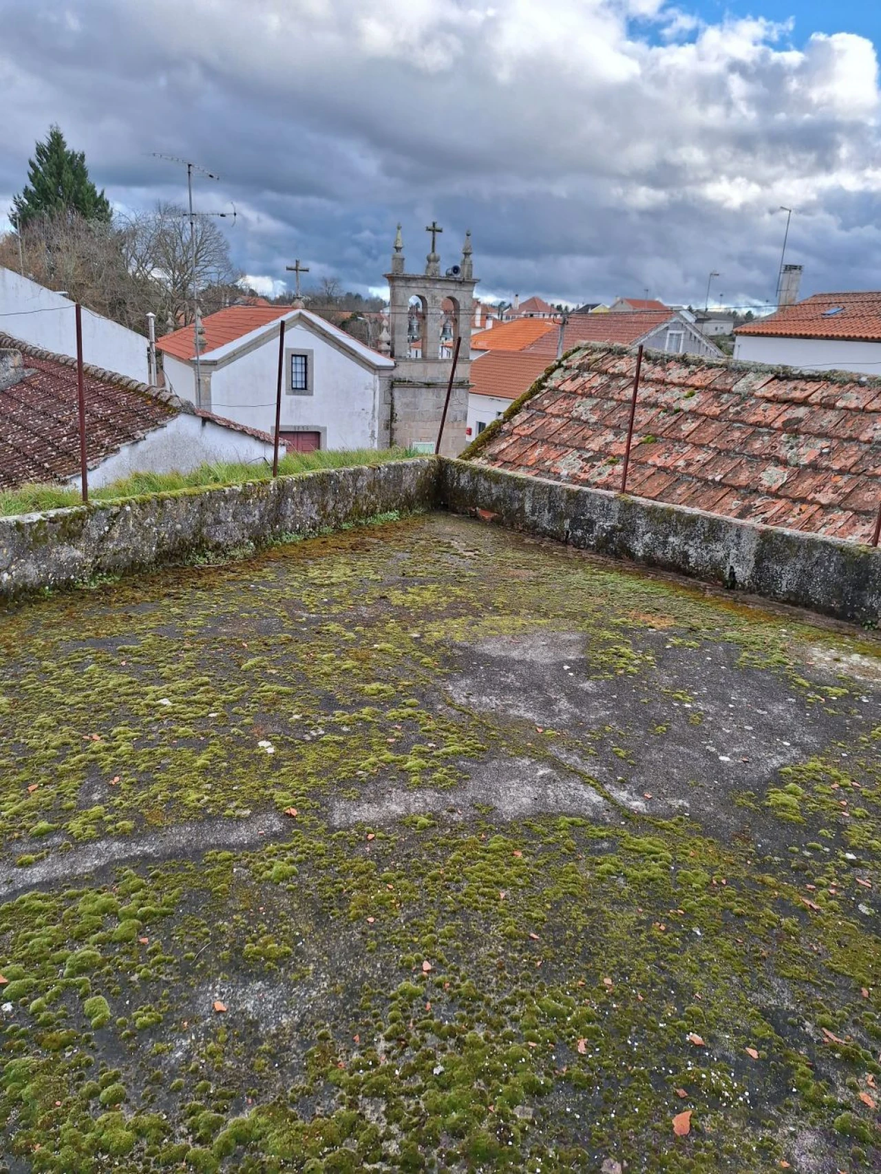 Moradia T6 para Venda em Castelo Mendo, Ade, Monteperobolso e Mesquitela Foto 2