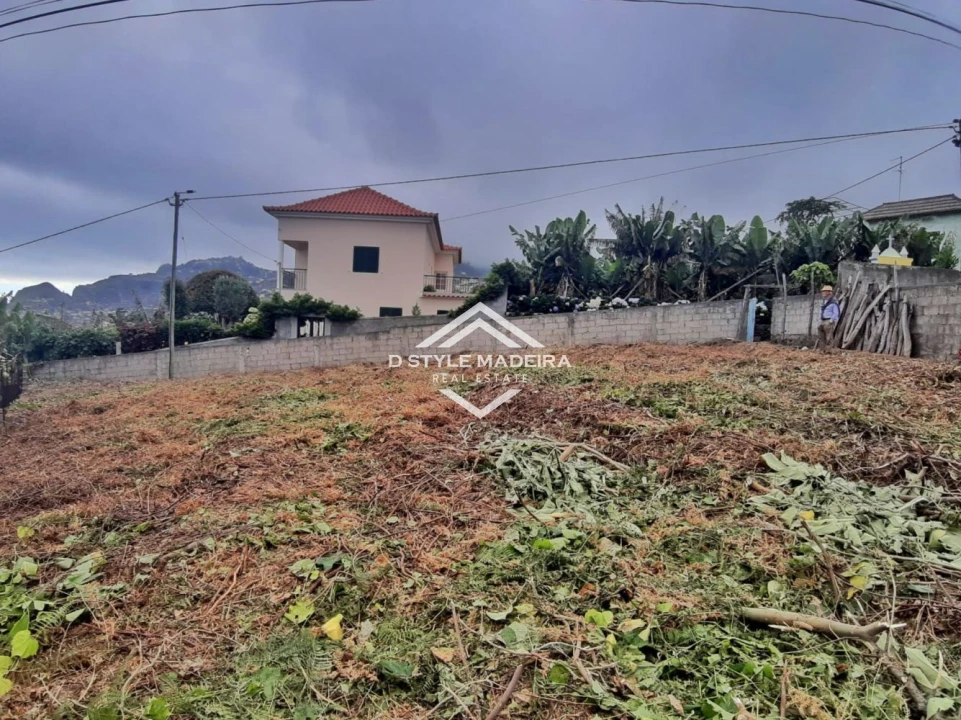 Terreno para Venda em Camara de Lobos Foto 10