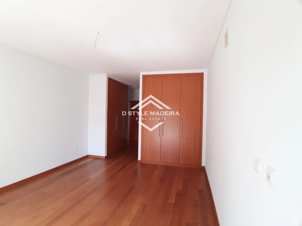 Apartamento T3 para Venda em São Martinho Foto 21