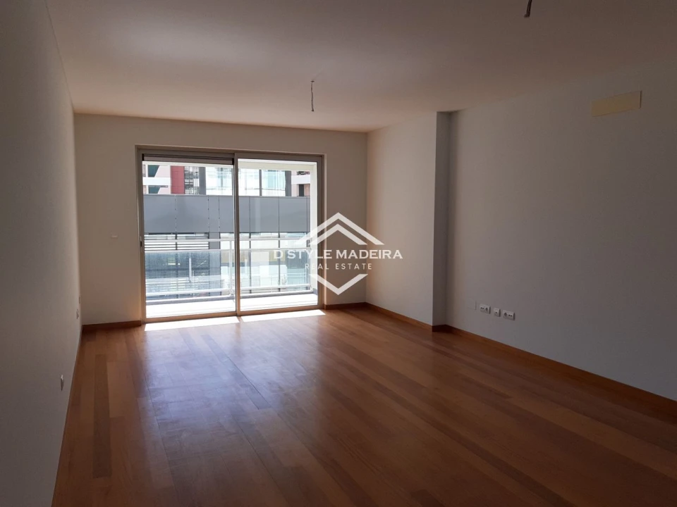 Apartamento T3 para Venda em São Martinho Foto 4