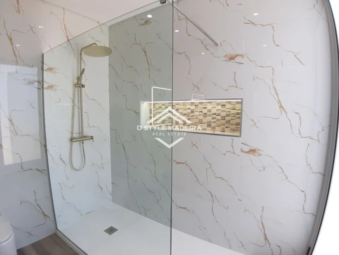 Apartamento T3 para Venda em Arco da Calheta Foto 36