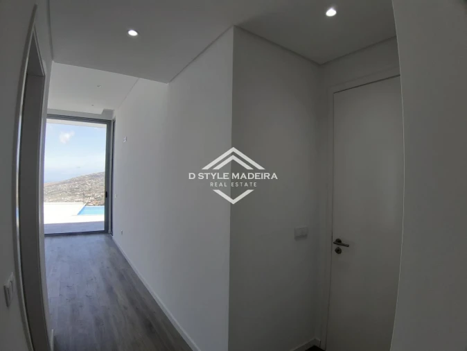 Apartamento T3 para Venda em Arco da Calheta Foto 27
