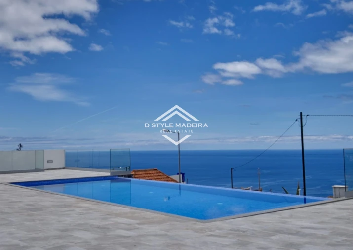 Apartamento T3 para Venda em Arco da Calheta Foto 2