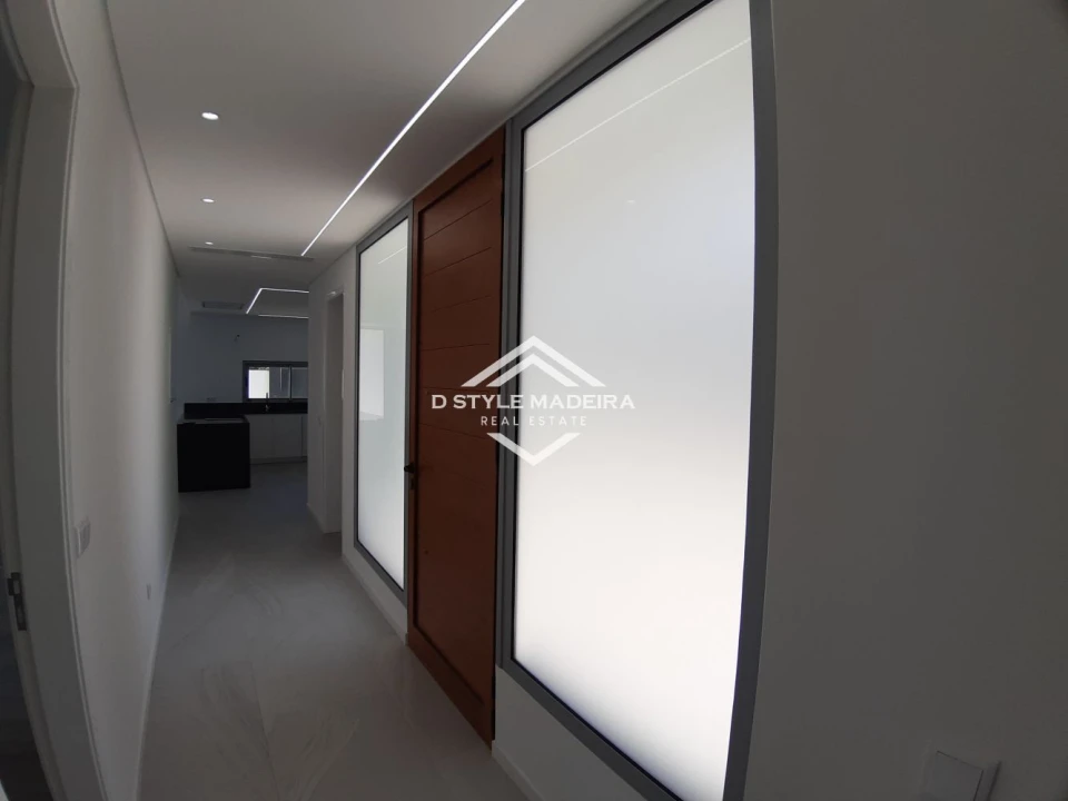 Apartamento T3 para Venda em Arco da Calheta Foto 39