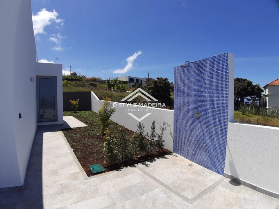 Apartamento T3 para Venda em Arco da Calheta Foto 54