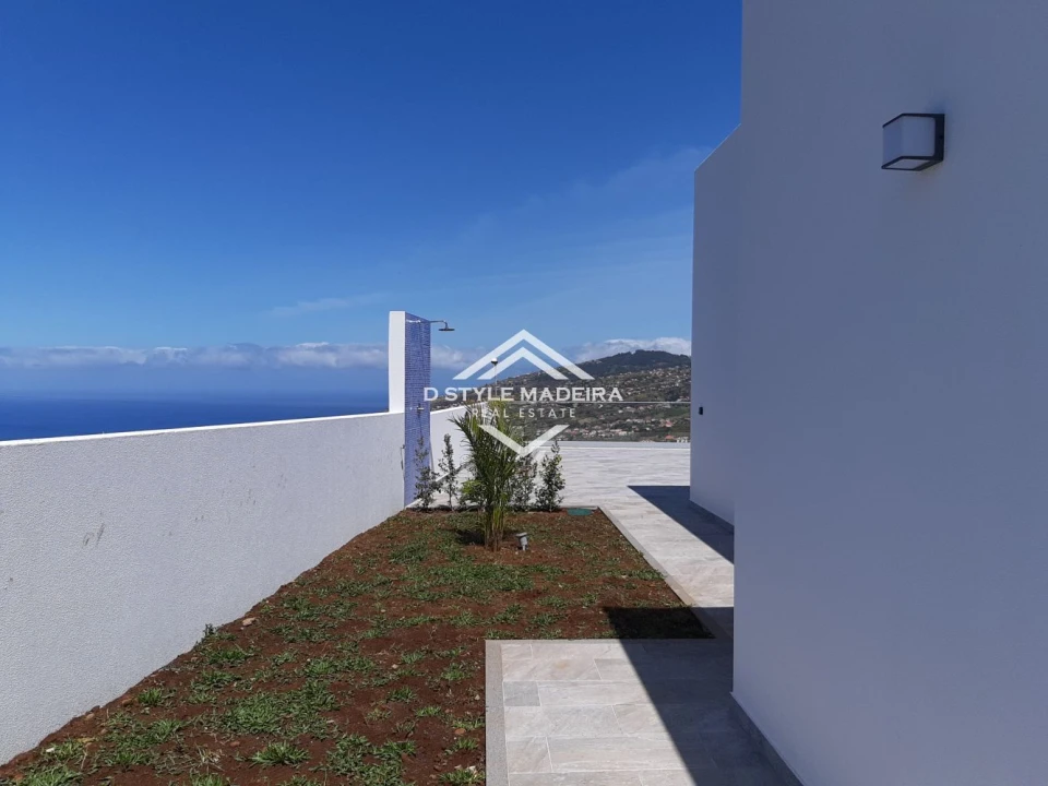 Apartamento T3 para Venda em Arco da Calheta Foto 49