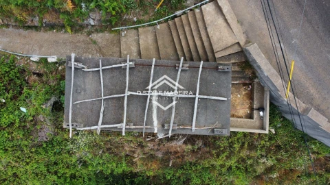 Moradia T2 para Venda em Arco da Calheta