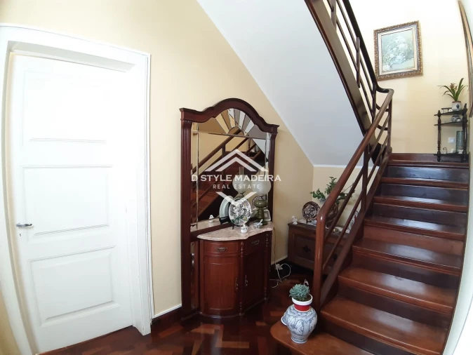 Moradia T3 para Venda em Funchal (Santa Luzia) Foto 3