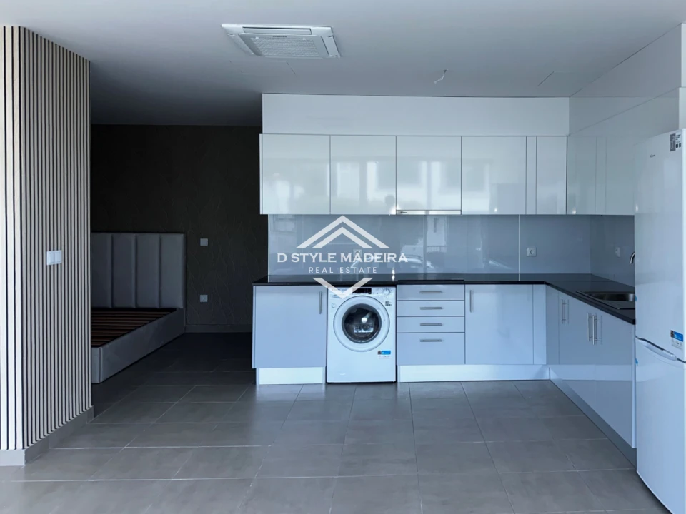 Loja para Venda em Caniço Foto 3