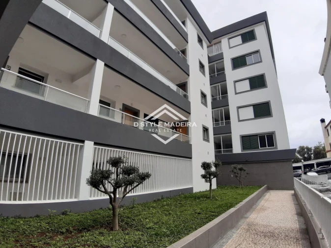 Apartamento T2 para Venda em Caniço Foto 39