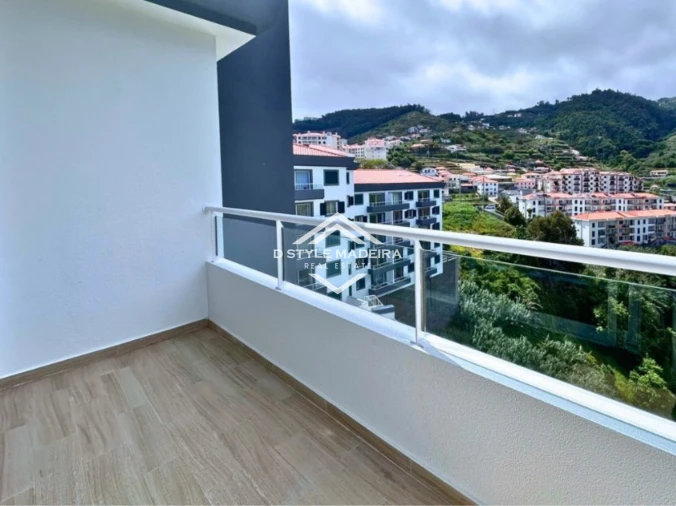 Apartamento T2 para Venda em Caniço Foto 18