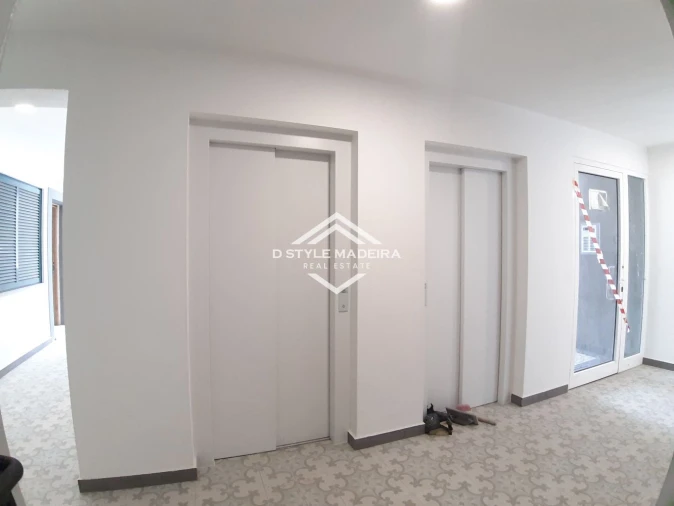 Apartamento T2 para Venda em Caniço Foto 22
