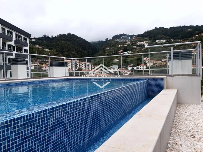 Apartamento T2 para Venda em Caniço Foto 36