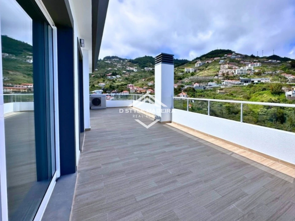 Apartamento T2 para Venda em Caniço Foto 11