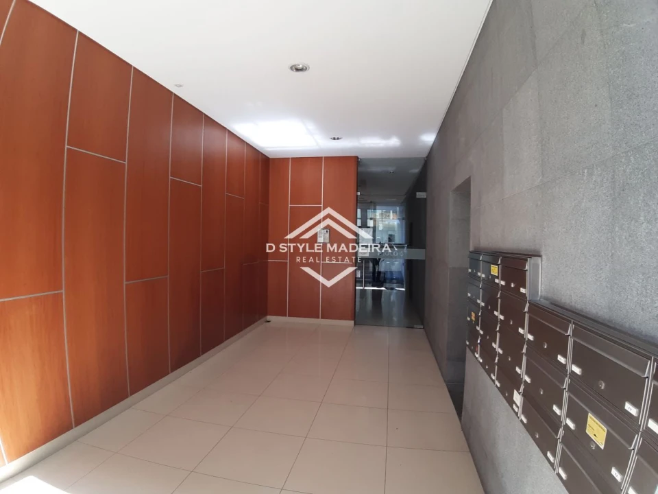 Apartamento T3 para Venda em São Martinho Foto 23