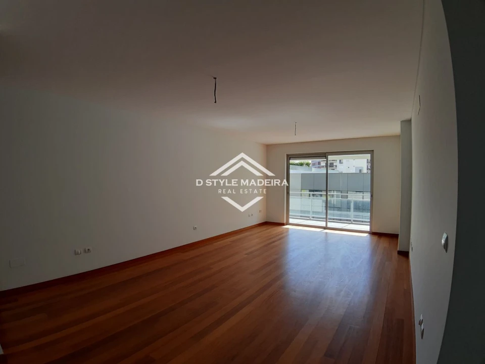 Apartamento T3 para Venda em São Martinho Foto 4