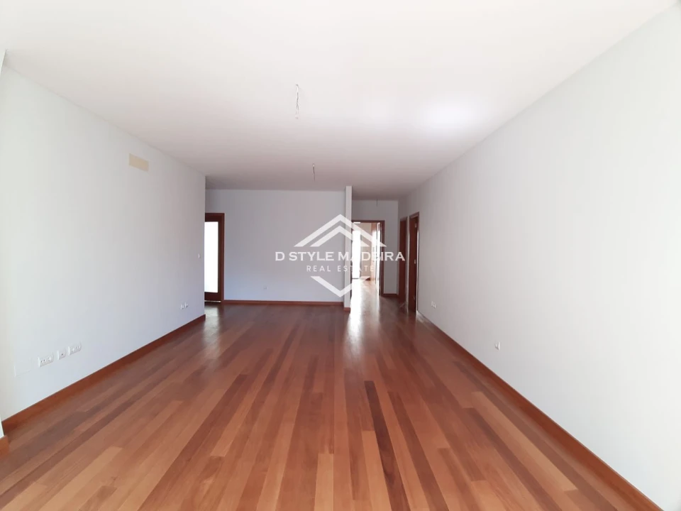 Apartamento T3 para Venda em São Martinho Foto 3