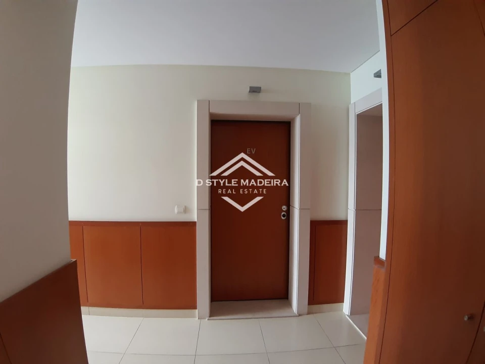 Apartamento T3 para Venda em São Martinho Foto 23