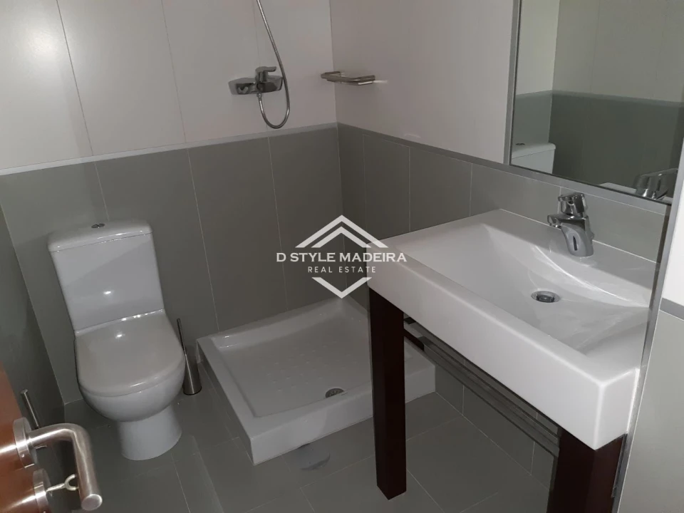 Apartamento T3 para Venda em São Martinho Foto 14