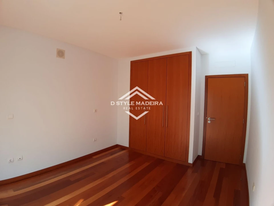 Apartamento T3 para Venda em São Martinho Foto 14