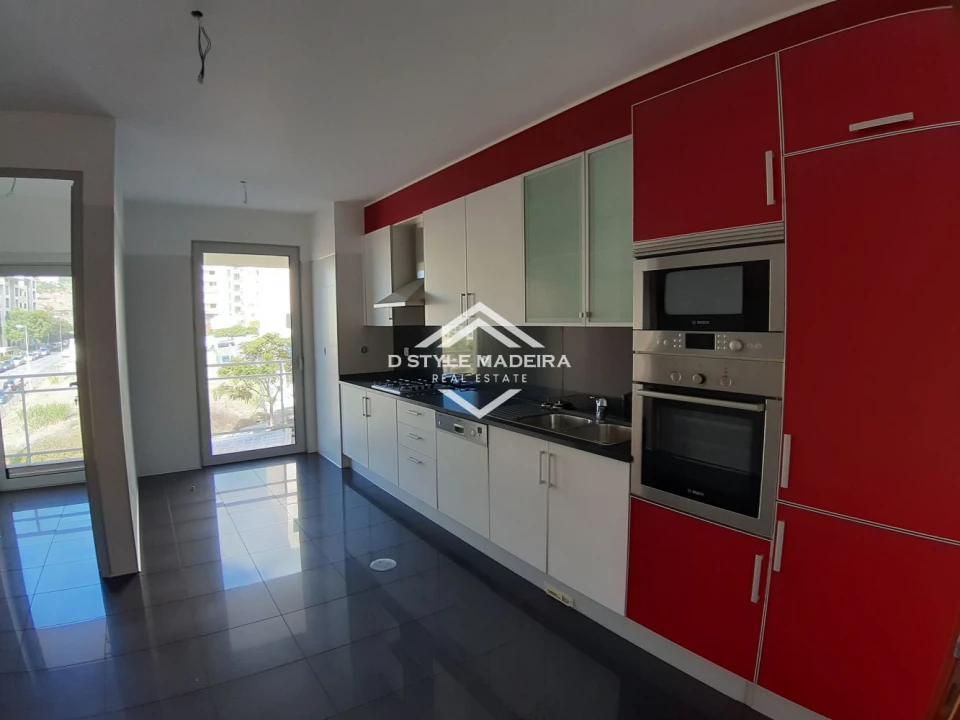 Apartamento T3 para Venda em São Martinho Foto 8
