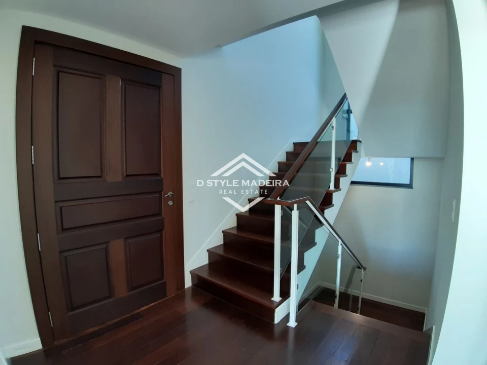 Moradia T3 para Venda em São Martinho Foto 12