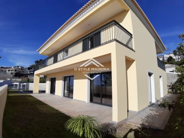 Moradia T3 para Venda em São Martinho