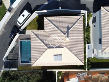 Moradia T3 para Venda em São Martinho
