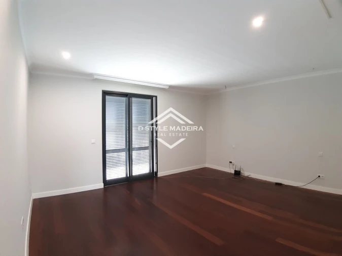 Moradia T3 para Venda em São Martinho Foto 25