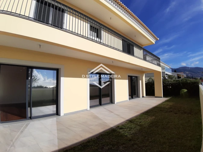 Moradia T3 para Venda em São Martinho Foto 51