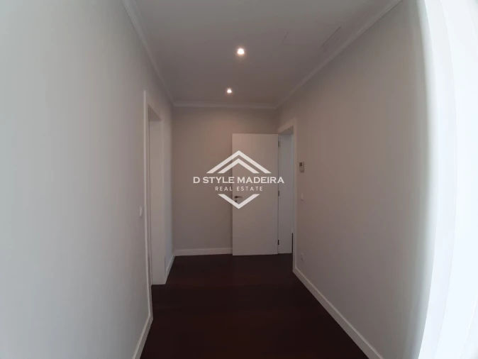 Moradia T3 para Venda em São Martinho Foto 35