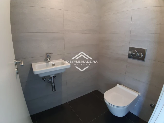 Moradia T3 para Venda em São Martinho Foto 6