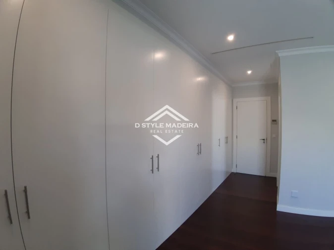 Moradia T3 para Venda em São Martinho Foto 47