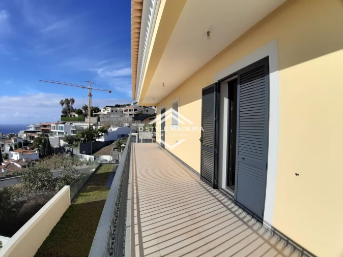 Moradia T3 para Venda em São Martinho Foto 33