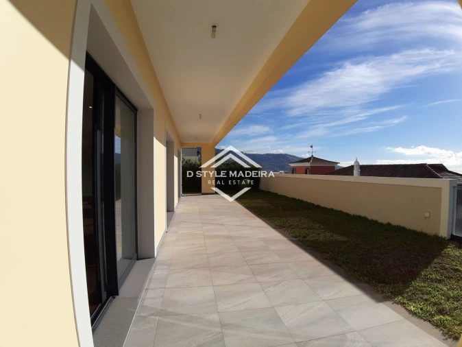 Moradia T3 para Venda em São Martinho Foto 21