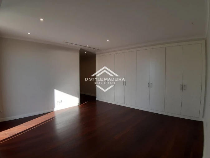 Moradia T3 para Venda em São Martinho Foto 31