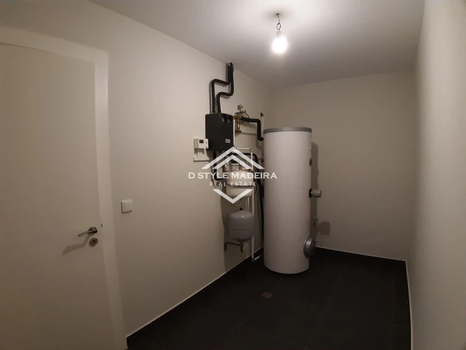 Moradia T3 para Venda em São Martinho Foto 9