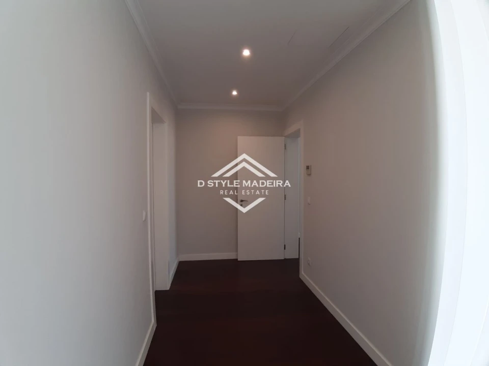 Moradia T3 para Venda em São Martinho Foto 35