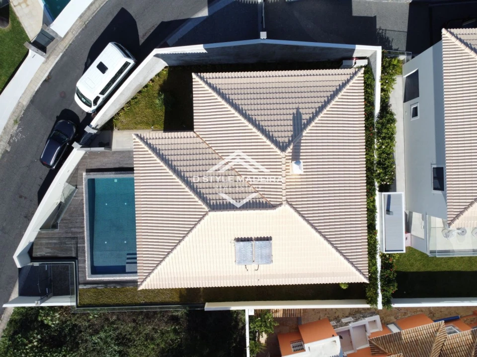 Moradia T3 para Venda em São Martinho Foto 56