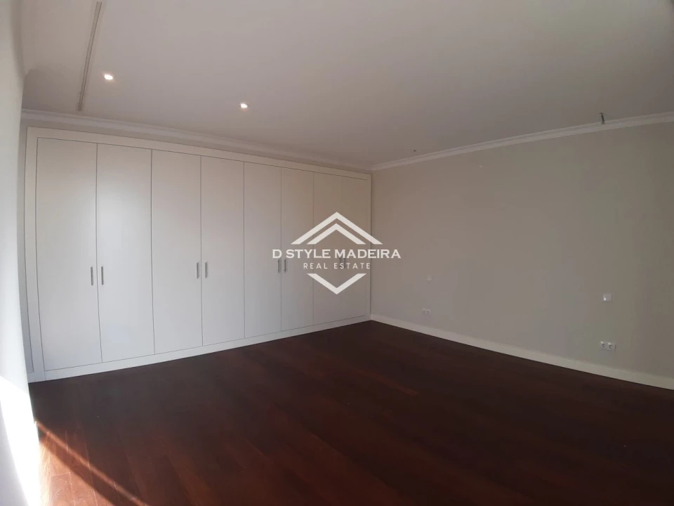 Moradia T3 para Venda em São Martinho Foto 32