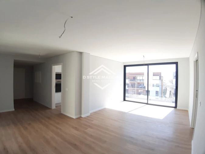 Apartamento T2 para Venda em Santo Antonio Foto 6