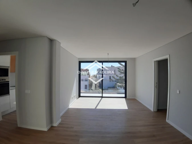 Apartamento T2 para Venda em Santo Antonio Foto 8