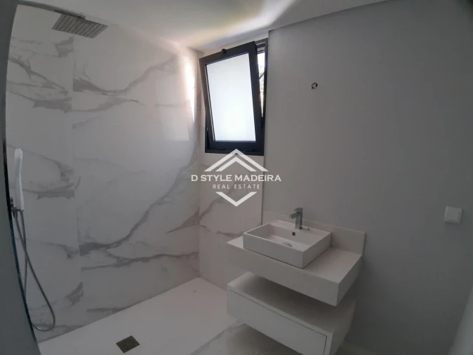 Apartamento T2 para Venda em Santo Antonio Foto 15