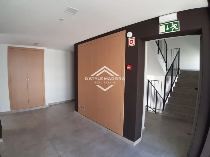 Apartamento T2 para Venda em Santo Antonio Foto 31