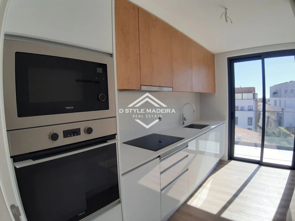 Apartamento T2 para Venda em Santo Antonio Foto 9