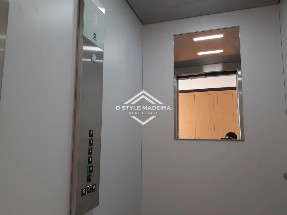 Apartamento T2 para Venda em Santo Antonio Foto 32