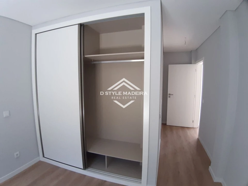 Apartamento T2 para Venda em Santo Antonio Foto 20