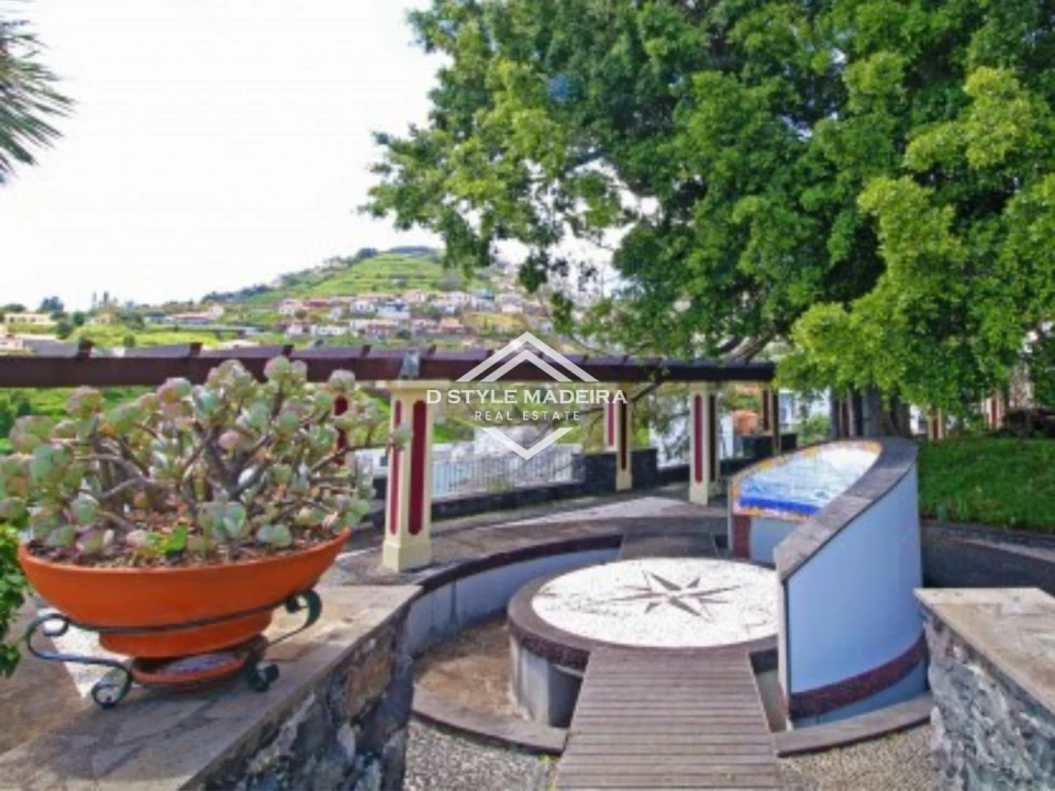 Moradia T6 para Venda em Santo Antonio Foto 32